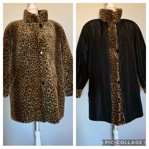 Vintage reversible leopard print faux fur jacket!